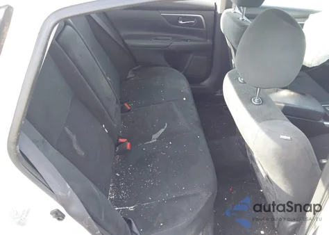 2015 Nissan Altima 2.5/2.5 S/2.5 Sl/2.5 Sv z USA, uszkodzony, nr VIN 1N4AL3AP9FC440062